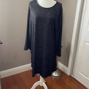 Long sleeve shift dress